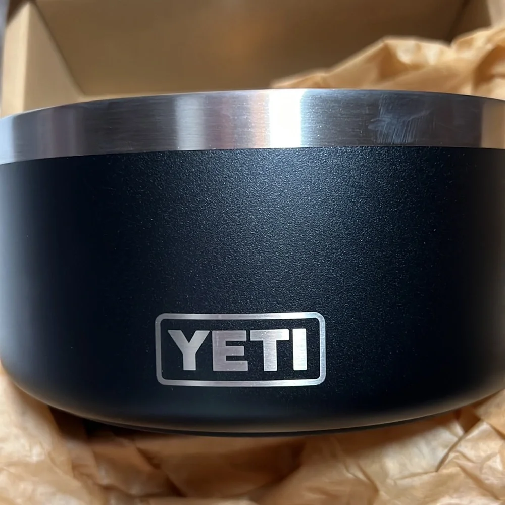 Yeti boomer dog bowl / black super chewer
